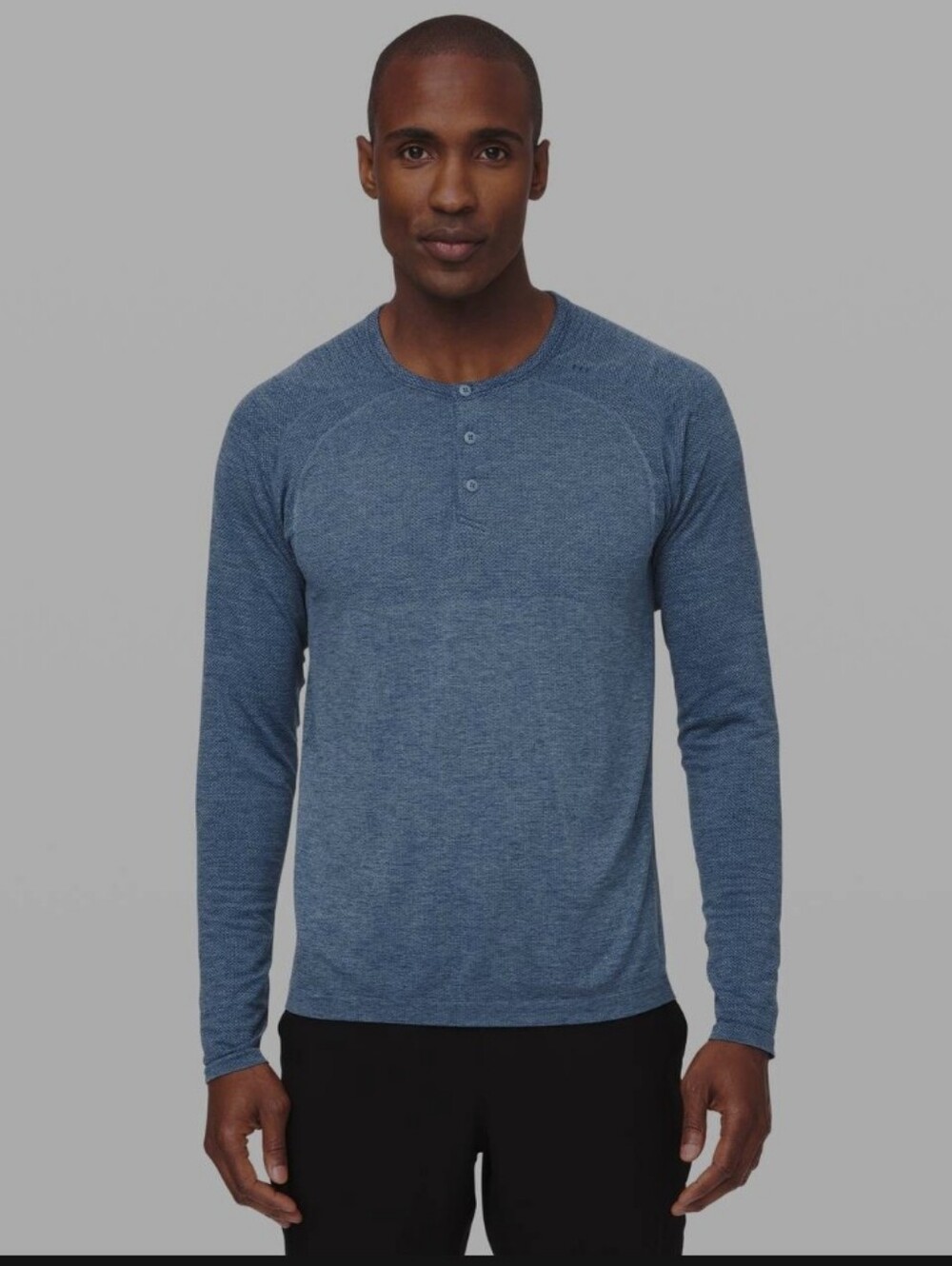 Lululemon Metal Vent Tech Long Sleeve Henley,Heathered Blue,Men's M